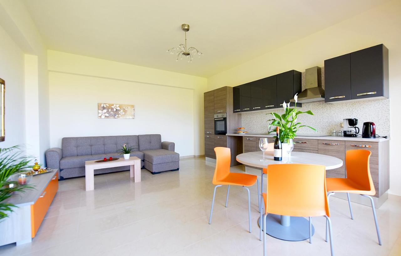Stelia Luxury Apartments Kalavárda Kültér fotó